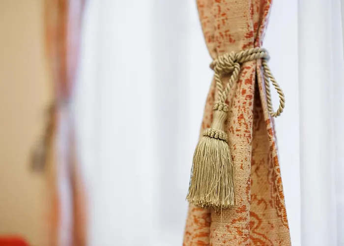 Chic In Historical Center