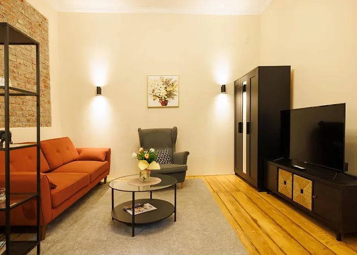 Chic In Historical Center Apartment *