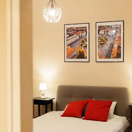 Apartment Chic In Historical Center