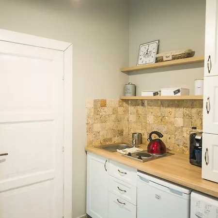 Chic In Historical Center Apartment *