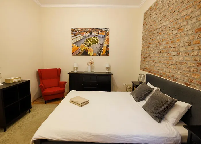 Appartement Chic In Historical Center